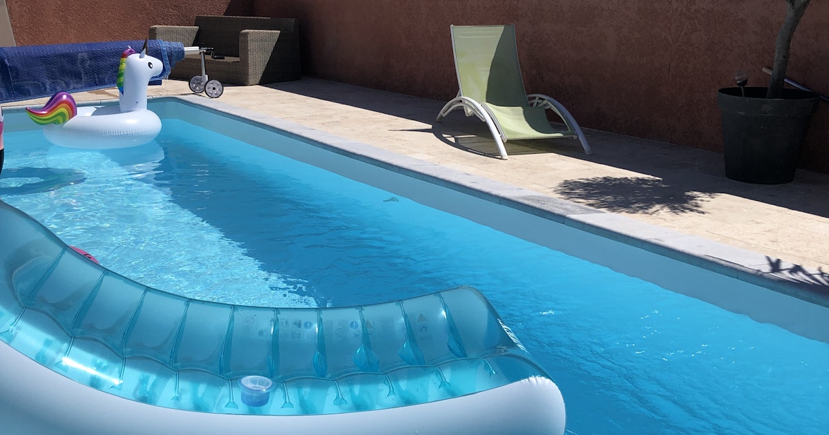 Belle Piscine 8x4m Propre à 15min de Valence Étoile-sur-Rhône