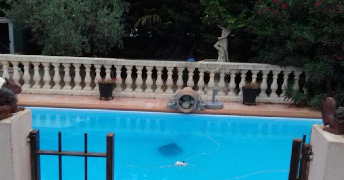 Piscine Privée 8m x 4m Rognac Proche Marseille