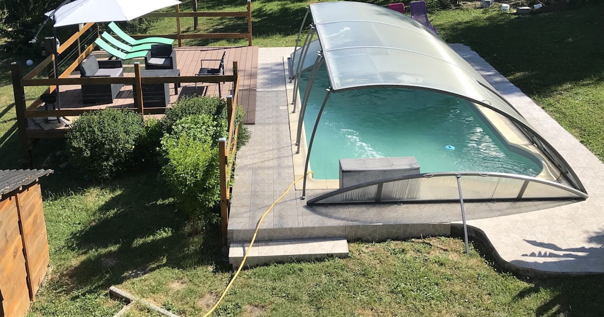 Belle Piscine Privée à 1h de Paris Soissons Ploisy