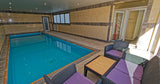 Piscine Intérieure Privative et Jardin à Coubron 4