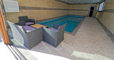 Piscine Intérieure Privative et Jardin à Coubron 7
