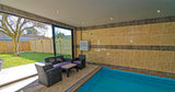 Piscine Intérieure Privative et Jardin à Coubron 3
