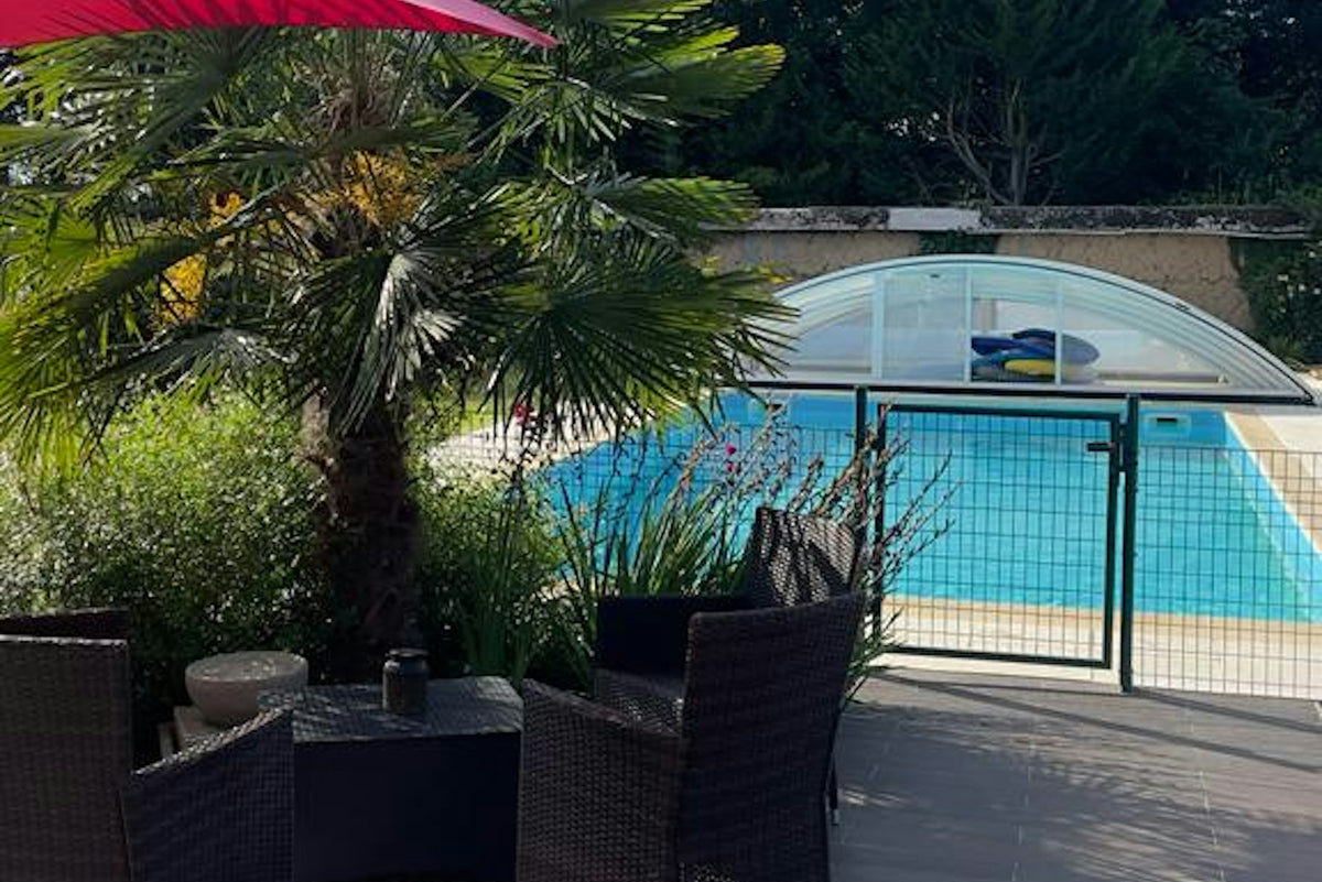 Swimmy Piscine Privée 10m x 5m Chauffée à 28°C Iville