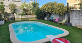 Belle Piscine Privée à Marseille avec Jardin et Barbecue 2