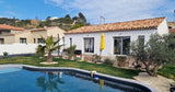 Belle et Grande Piscine à Louer à Saint-Chamas 2
