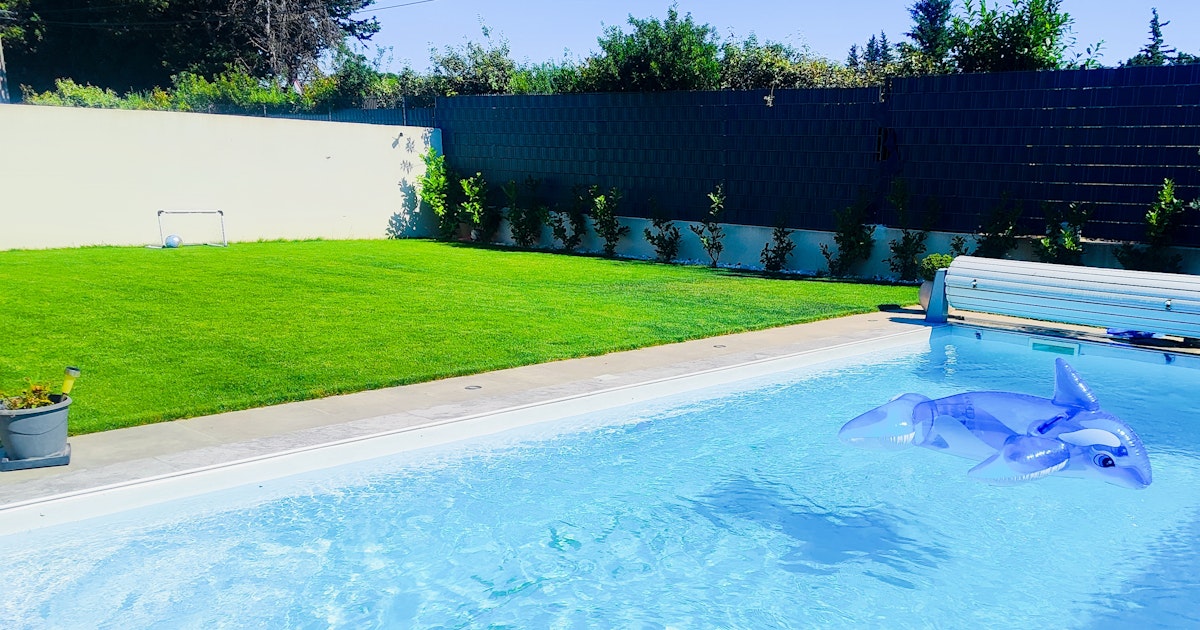 Belle Piscine Privée 8m x 4m sur Vedène