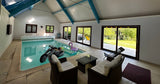 Belle Piscine Intérieure Chauffée à Faverolles avec Jardin 4