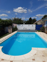 Piscine Extérieure Privée 9x4m au Calme avec Dôme Protection 1