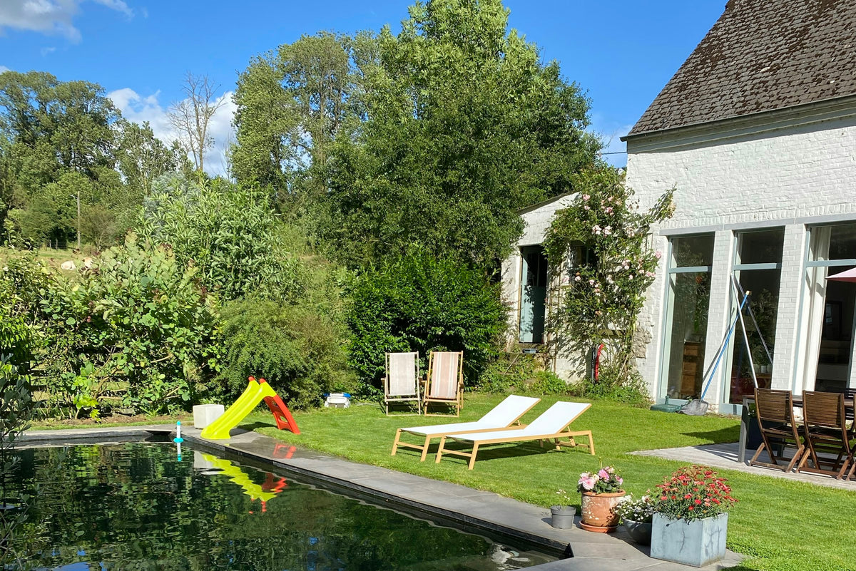 Belle Piscine Naturelle à la Campagne avec Jardin Privé