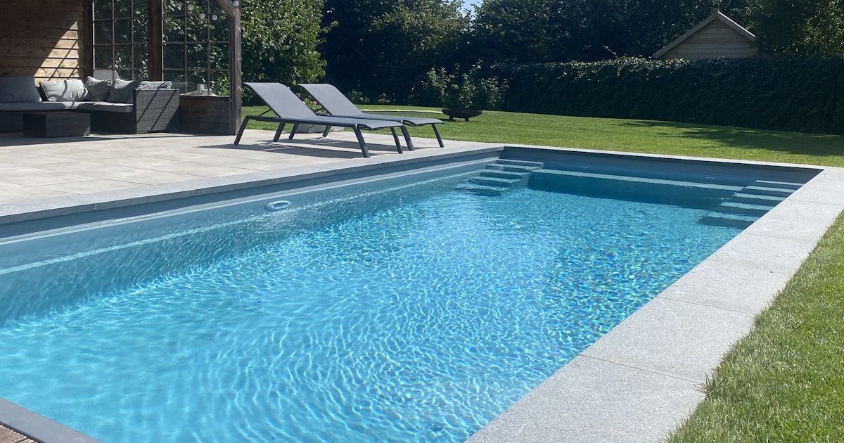 Piscine Privée Chauffée à Rixensart avec Jardin et Poolhouse