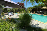 Piscine Privée avec Terrasse et Guinguette à Périssac 2