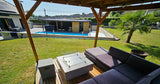 Belle Piscine Chauffée Privée à Charny Orée de Puisaye 6
