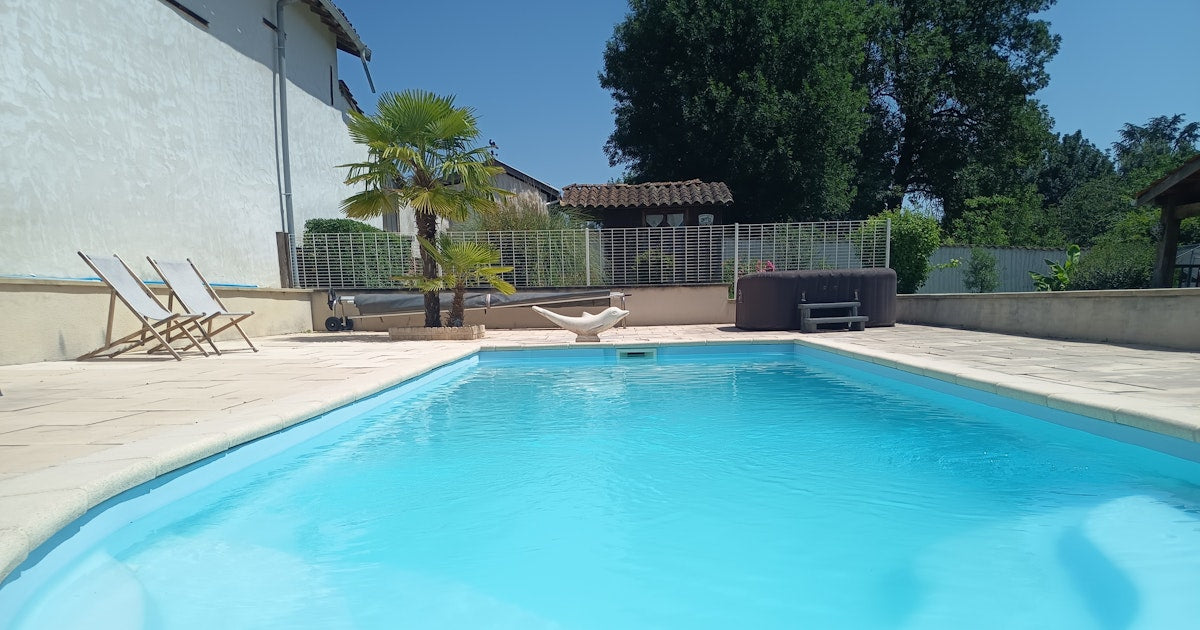 Piscine Privée 9x4m Calme Sans Vis-à-Vis à Saint-Étienne-sur-Chalaronne