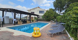 Piscine Privée Rustique avec Vue sur Montserrat près de Barcelone 7