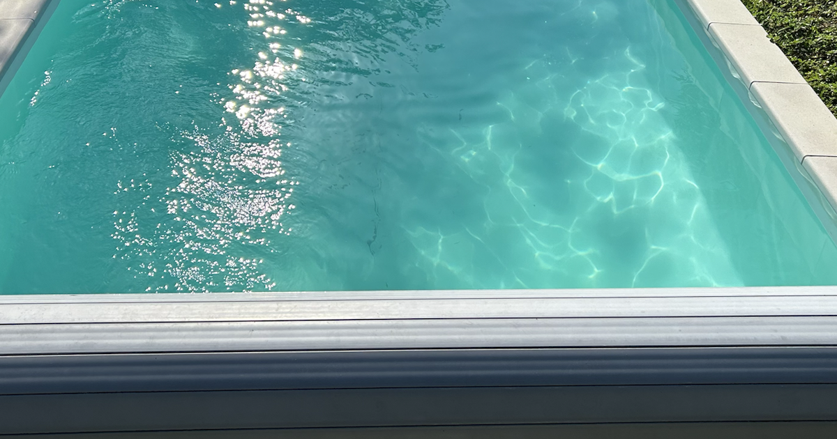 Swimmy Piscine au Calme, Jardin Privé à Neuville-sur-Saône