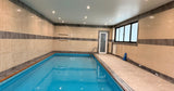 Piscine Intérieure Privative et Jardin à Coubron 1