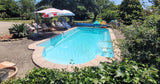 Belle Piscine au Calme Entourée de Verdure à Cintegabelle 5