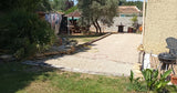 Piscine Privée à Grans 7x4m avec Terrasse et Cuisine d'Été 4