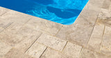 Belle Piscine avec Agréable Terrasse à Saint-Clair-du-Rhône 2