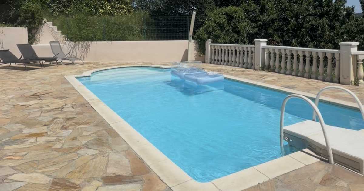 Piscine Sans Vis à Vis à Saint-Joseph