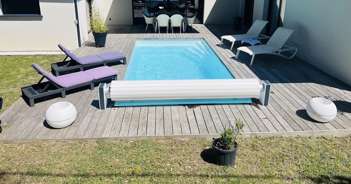 Belle Piscine Chauffée à 5min de Bordeaux Latresne