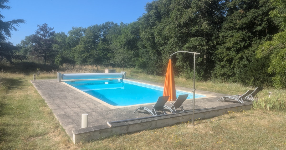 Swimmy Grande Piscine Privée à Monts 13x6m Jardin Verdoyant